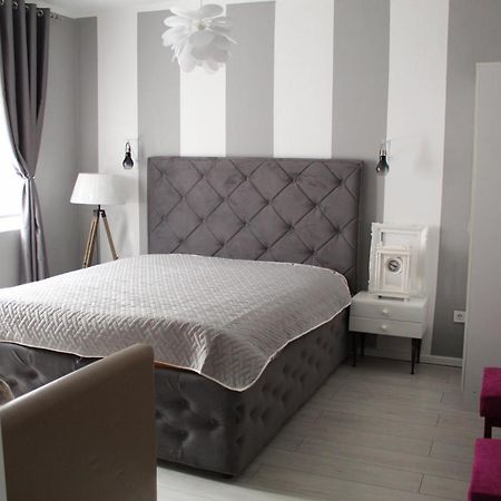 La Rose Appartamento Cetinje Esterno foto